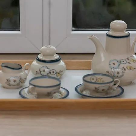 Art Deco Old Town By Renters *